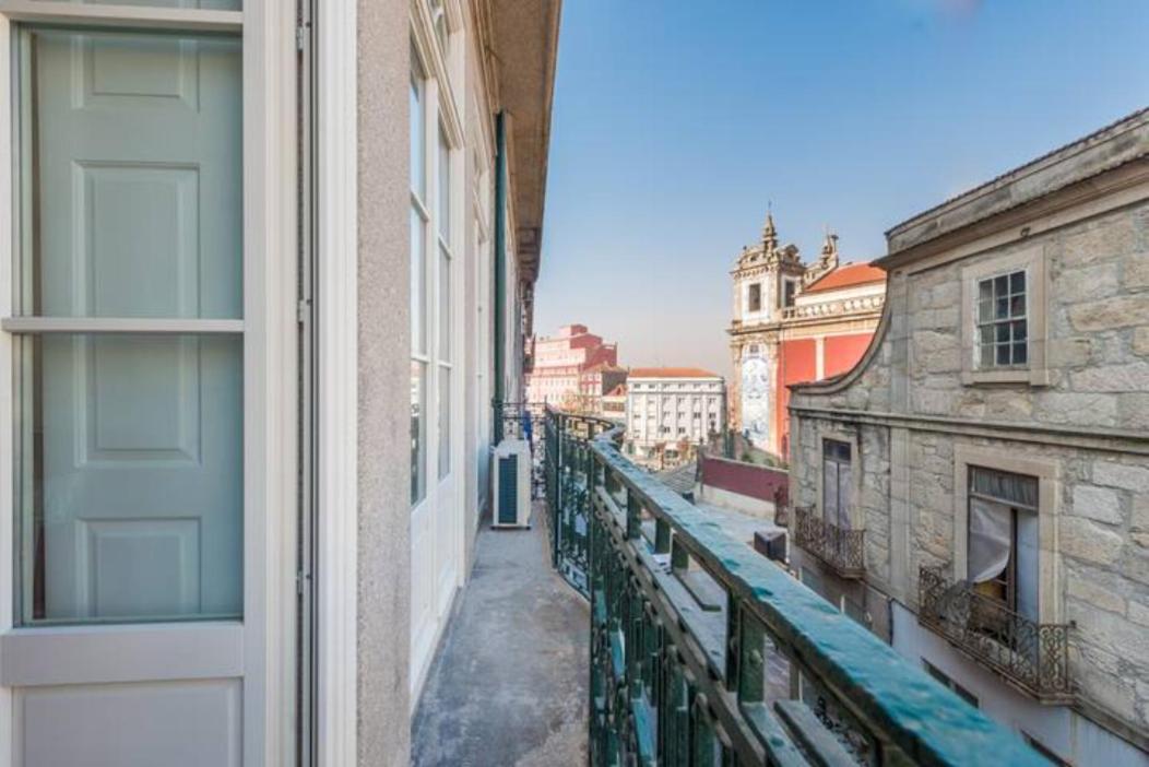 Guestready - Inside The Dots Apartman Porto Kültér fotó